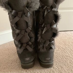 Ugg Women’s Bailey Bow Tall Boots size 10